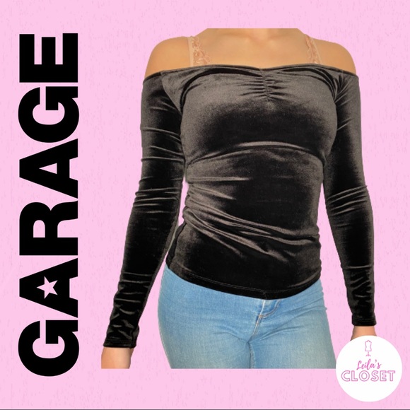 Garage off shoulder top. - Picture 1 of 5